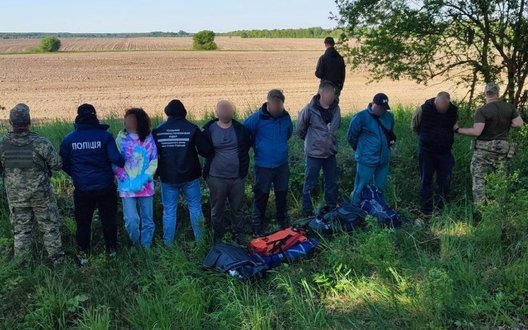 На Житомирщині ліквідовано канал незаконного виїзду за кордон. ФОТОрепортаж