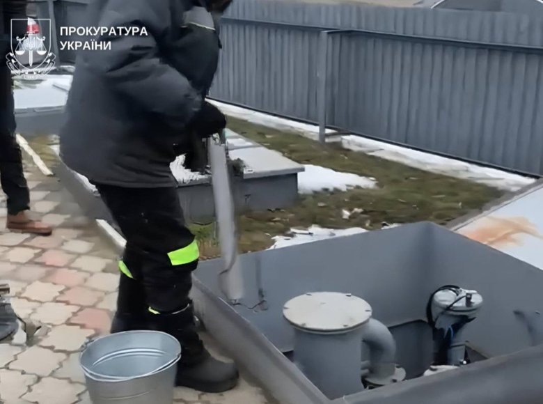 У двох областях викрили мережу підпільних АЗС