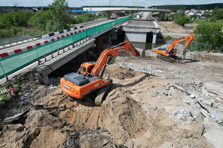 По Житомирській трасі відкрито рух вантажівок, - Мінінфраструктури 02