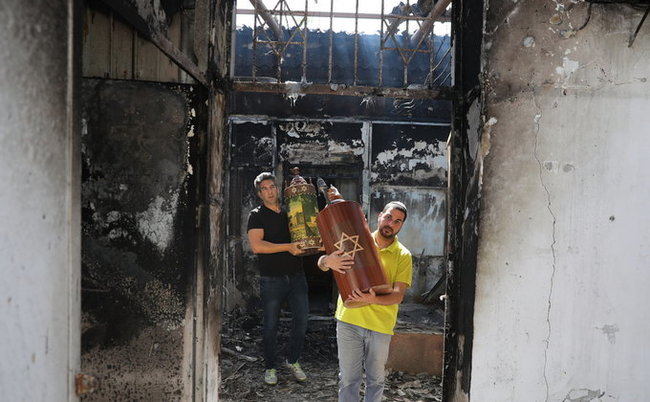 Ракетні обстріли і вуличні заворушення: кадри з Ізраїлю 47