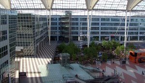 Евросоюз решил продлить запрет на въезд иностранцев после 15 июня