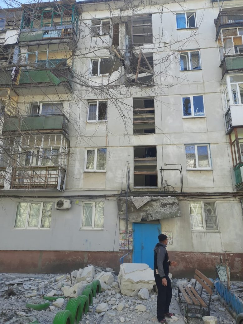 Близько 20 будинків зруйновано обстрілами, поблизу Сєверодонецька палає лісгосп, - Гайдай 01