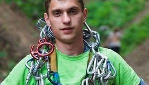 Украинского воина Руслана Дейнеку, погибшего в августе 2014 года, перезахоронят на Харьковщине