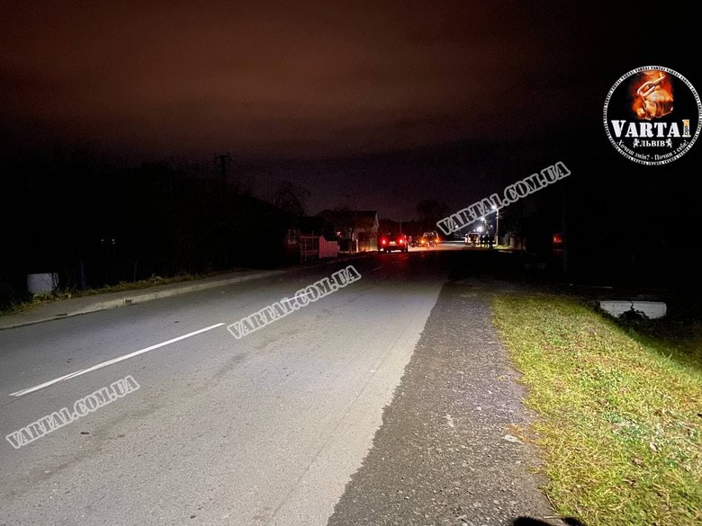 У потрійній ДТП на Львівщині загинуло двоє людей 01