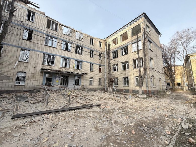 Повреждены учреждения здравоохранения в Киеве 14 ноября