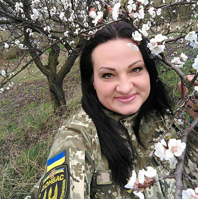 С погибшей пулеметчицей батальона Донбасс Яной Червоной простятся завтра в Харькове 01