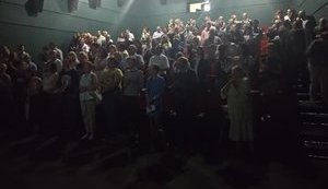 Показ "Кіборгів" у Мінську відбувся з аншлагом: після закінчення сеансу глядачі аплодували стоячи, - посольство України в Білорусі. ФОТОрепортаж