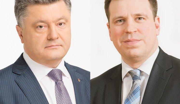 Премьер Эстонии Ратас поблагодарил Порошенко за личное содействие в оперативном решении вопроса об исключении Эстонии из списка офшоров, - АП