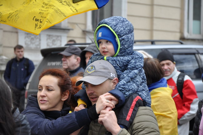 Раду на карантин. Єрмака у відставку, - Марш патріотів прибув під ОП для передачі вимог 16