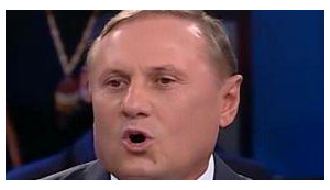 Печерский суд отказался запретить Ефремову покидать Киев и выезжать за границу