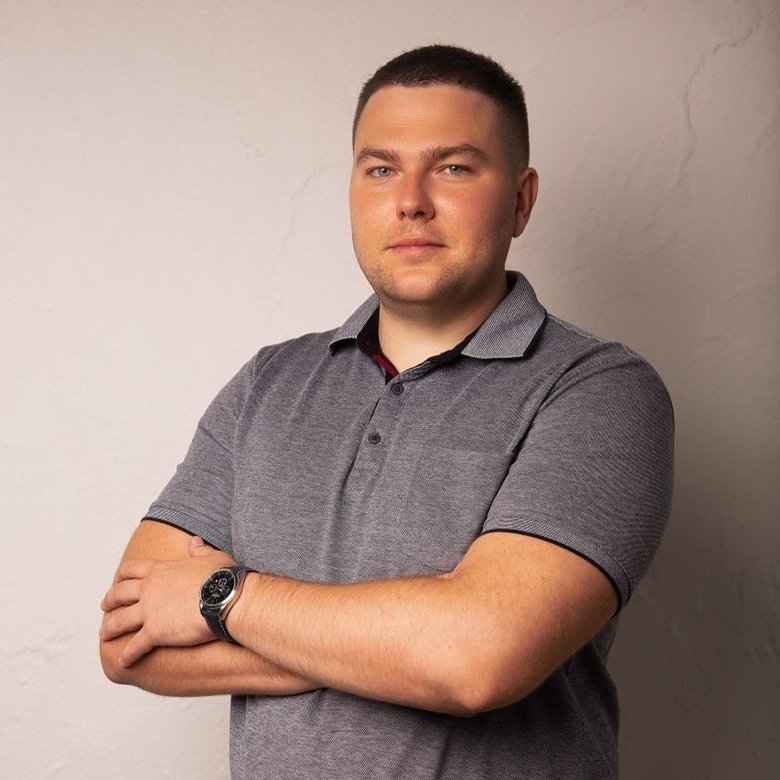 максимов,микола