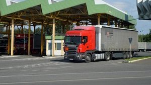 Венгрия поставила хлор для водоканалов в Закарпатскую область
