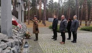Глава Института нацпамяти Польши Навроцкий прибыл с визитом в Киев и избегает встреч с украинскими коллегами. Это очередной скандал, – историк Зинченко. ФОТОрепортаж