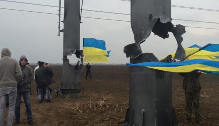 Power lines repair in Kherson region stopped at protesters' demand, - Ukrenerho