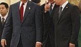 Путин: В Южную Осетию собирается много добровольцев из России и других мест