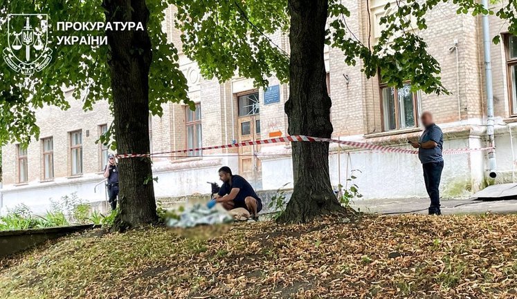 Довічне залишили в силі: у Рівному апеляція підтвердила вирок ґвалтівнику та вбивці. ФОТОрепортаж