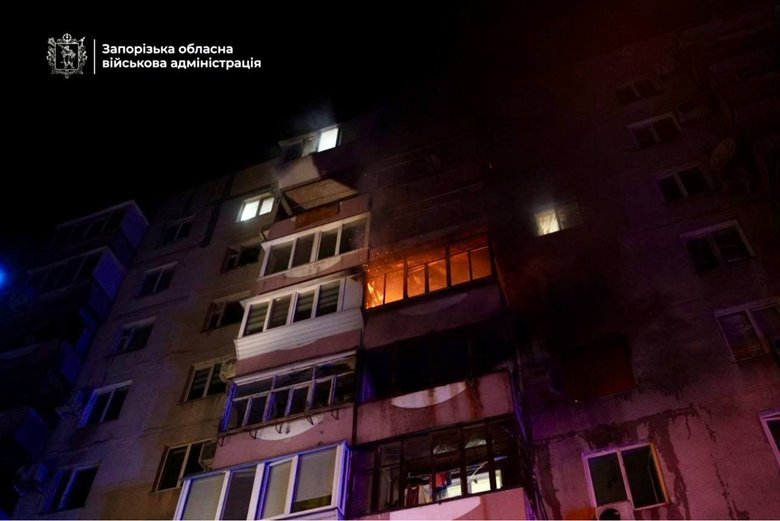 Росіяни вдарили по житловому будинку в Запоріжжі