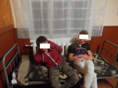Двое пьяных подростков напали на пограничный наряд в Закарпатской области 01