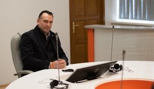 Гендиректор АМКР о политическом влиянии на бизнес, инвестициях, отношениях с профсоюзами и зарплате. Часть 1