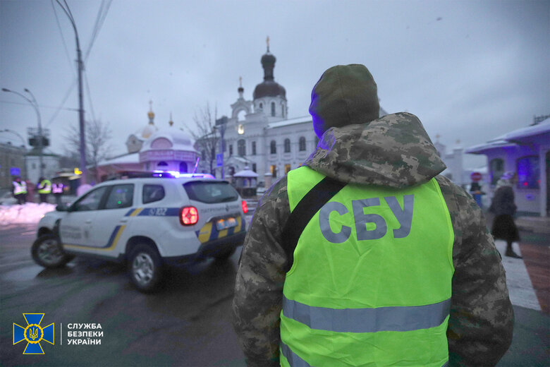 СБУ проводить безпекові заходи у Києво-Печерській Лаврі, - пресцентр 01