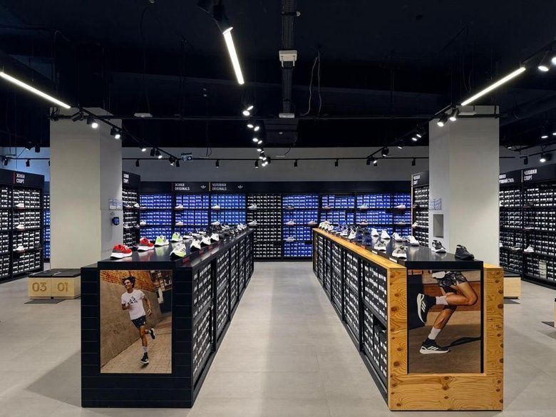 Adidas відкрився в Харкові після чотирьох років перерви