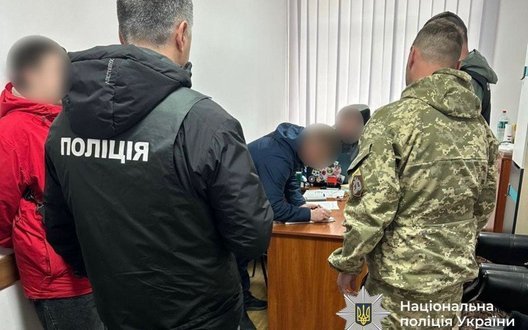 Командира ТЦК затримали у Вінниці: вимагав 8 тис грн щомісяця за "розв’язання питання" з мобілізацією