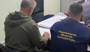 На Буковині викрили контрабанду сигарет на 4,4 млн. грн: 105 тисяч пачок сховали в газовій цистерні. ФОТОрепортаж