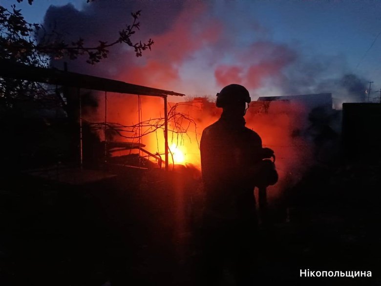 Никополь, Кривой Рог и Синельниковский район подверглись атакам: есть пострадавший