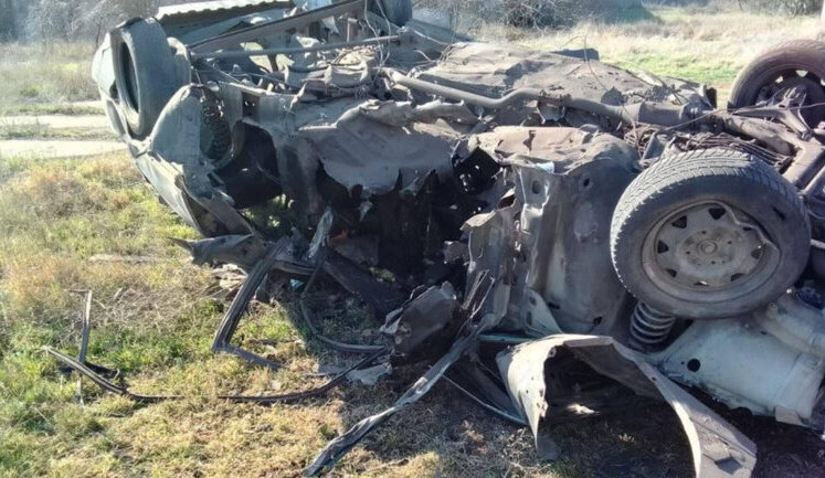 Авто с российскими офицерами взорвалось в оккупированном Скадовске, - ГУР. ФОТО