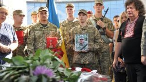 Київ попрощався з воїном 72-ї ОМБр Володимиром Матвієнком, загиблим на Донбасі 18 вересня. ВІДЕО+ФОТОрепортаж