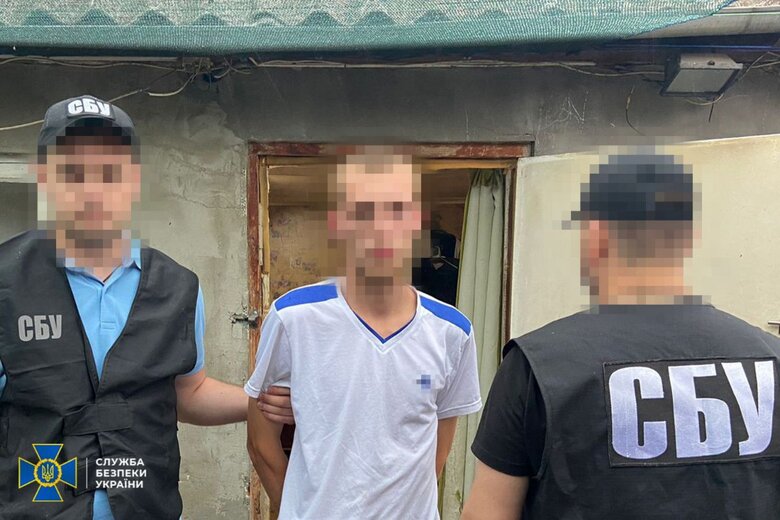 Затримано чоловіків, які підпалили авто ТЦК у Дніпрі