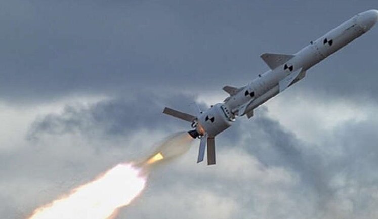 РФ начала производить ракету Х-101 с двойной боевой частью, - СМИ. ФОТО