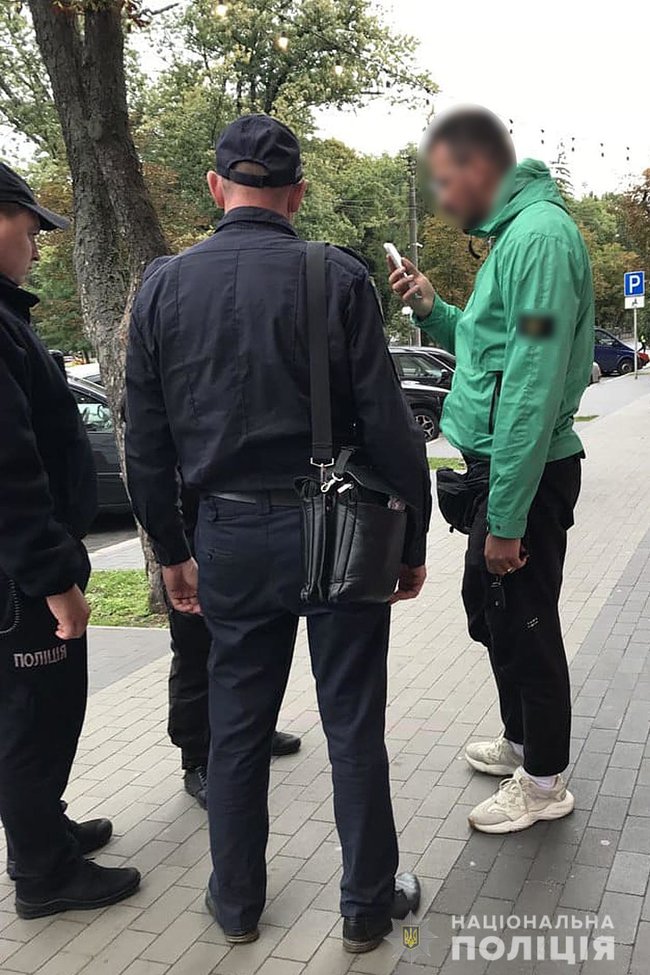 Жителя Чернігова Тарнавського судитимуть за напис Зеля х#йло 05