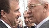 Азаров отчитал Попова за провал пиар-акции с гречкой. ВИДЕО.
