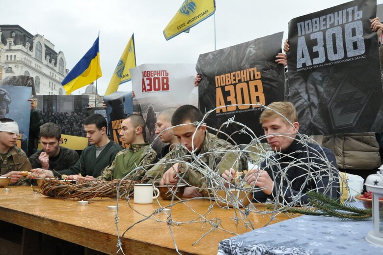 Action AZOV Regiment: Christmas in captivity took place in center of Kyiv 54