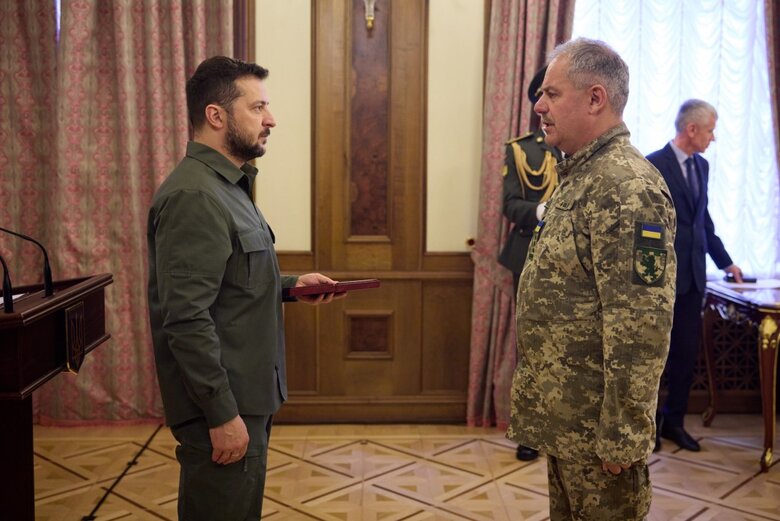 Зеленський вручив нагороди воїнам тероборони 17