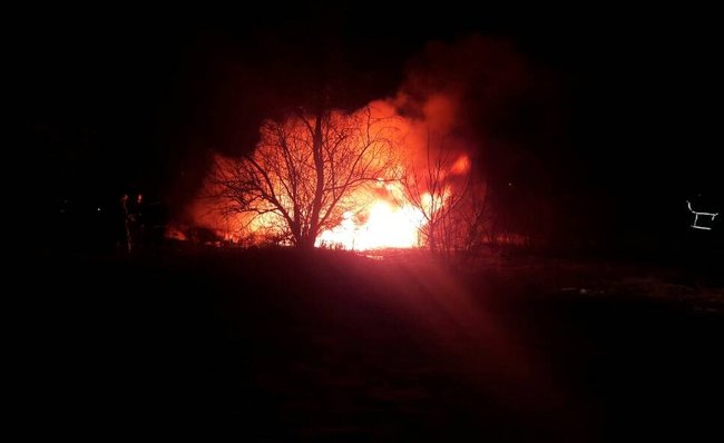 Вертоліт врізався у телевежу в Кременчуці, є жертви 03