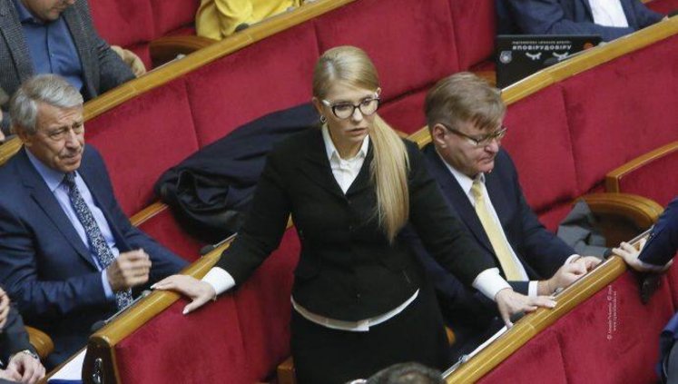 Вова VS Юля: скандал для піаніно з оркестром. Навіщо Зеленський відправив Тимошенко в опозицію