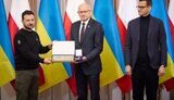польща