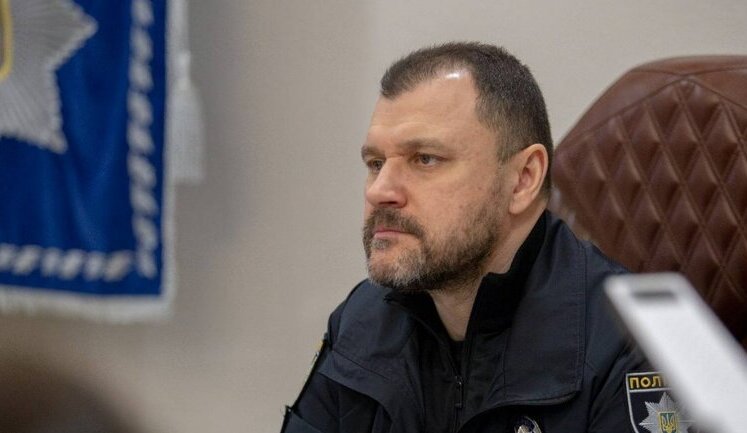 "Роботою поліції задоволений": Очільник МВС Клименко не буде відстороняти голову Нацполу через сумнівний бізнес родичів