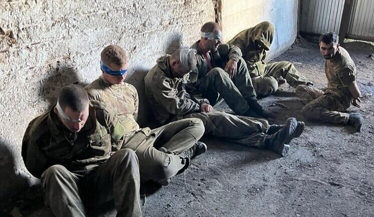 В соцсетях писали о побеге двух российских пленных на Харьковщине и убийстве воина ВСУ: ГУИС опровергла фейк