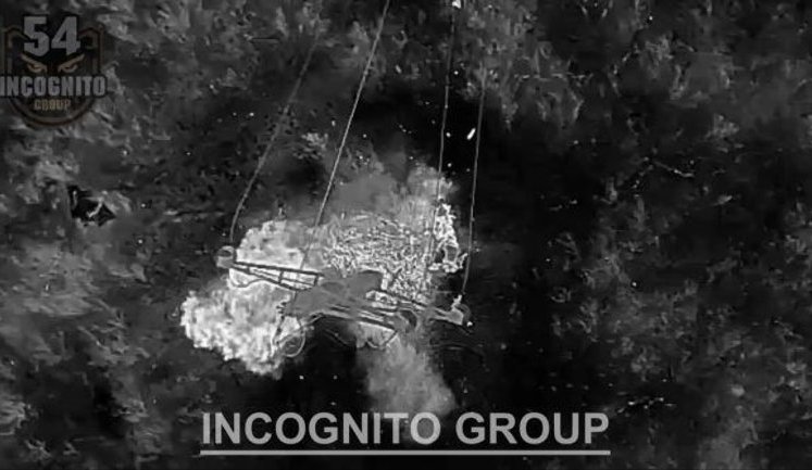 Батальон Incognito group обнаружил вражескую пехоту и направил для ее уничтожения ударные БПЛА. ВИДЕО