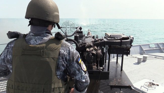 На катере ВМСУ Старобельск, производства США, прошли учения по живучести 02