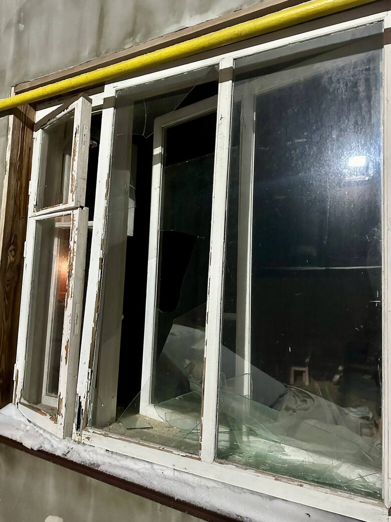 Consequences of missile attack in Kyiv 05