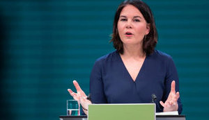 Кандидатка у канцлери Німеччини від "Зелених" Бербок не бачить Україну в НАТО через конфлікт із РФ: "Кроки до членства заздалегідь нереальні"