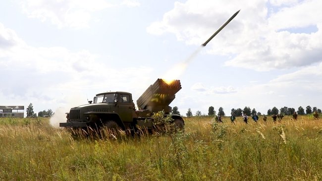Підприємство Укроборонпрому освоїло повний цикл виготовлення артилерійської частини БМ-21 Град 06