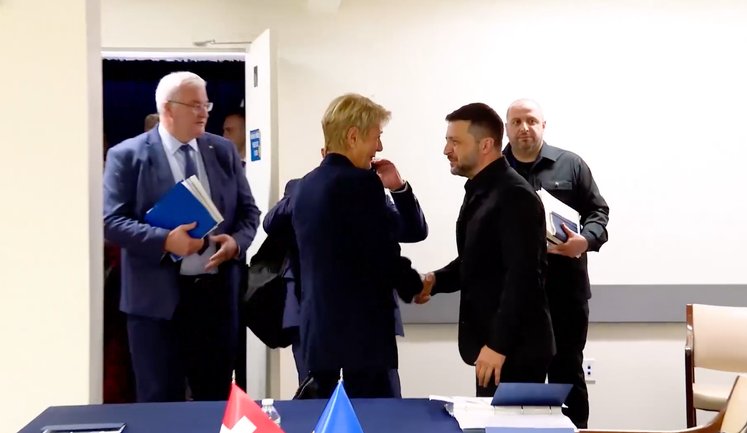 Швейцария готова принять встречу Украины и РФ на уровне лидеров, - Зеленский