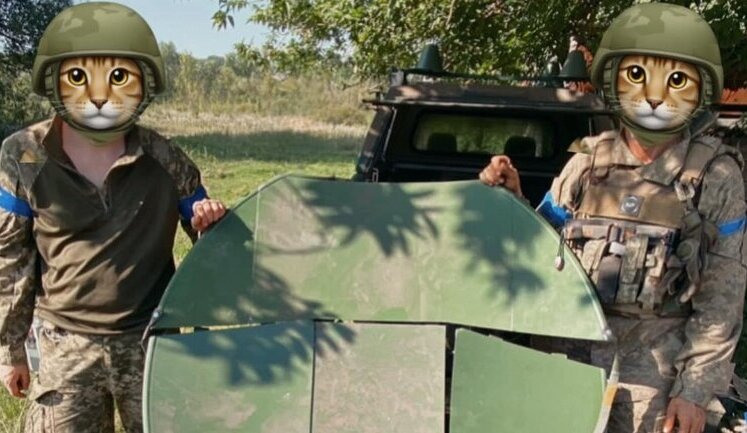 Бойцы 409-го ОСБт затрофеили на Курщине вражескую станцию ​​спутниковой связи Р-448. ФОТО