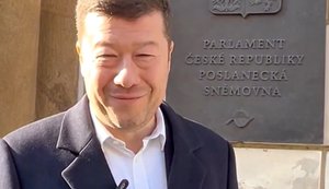 New Czech parliament speaker Okamura orders Ukrainian flag removed from government building