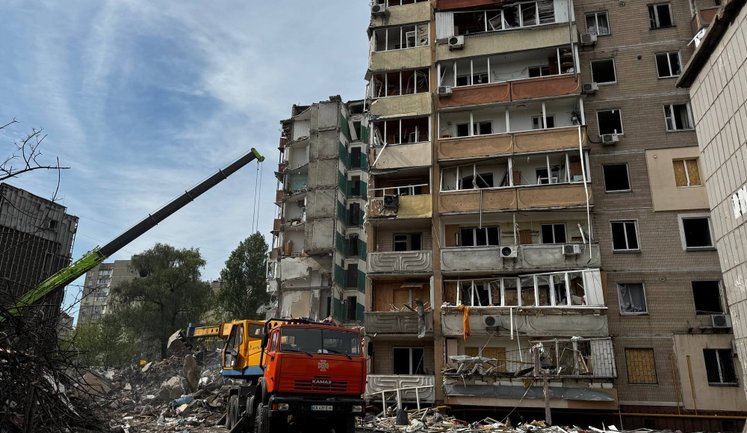 РФ вдарила по багатоповерхівці в Києві ракетою Х-101, виготовленою у 2026 році, - Зеленський